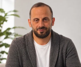 Zafer PEÇE