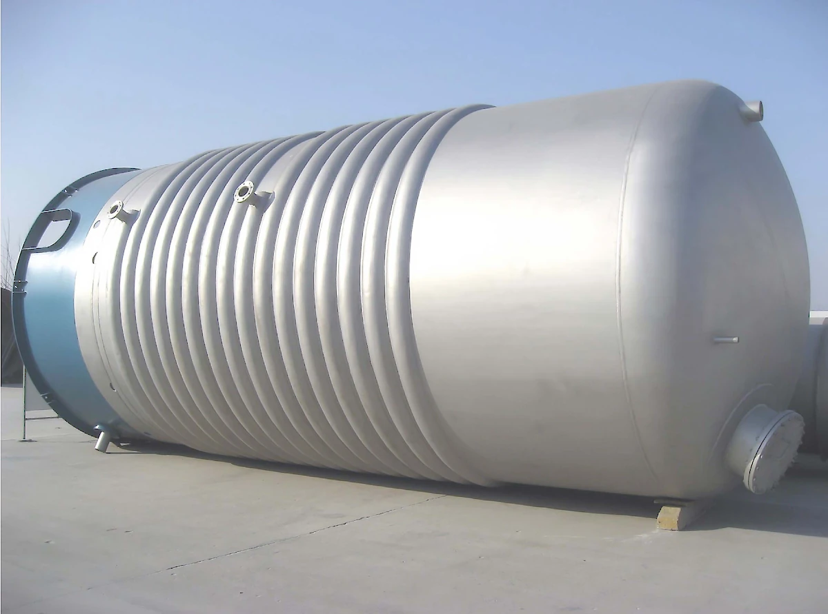 Serpantinli Tank